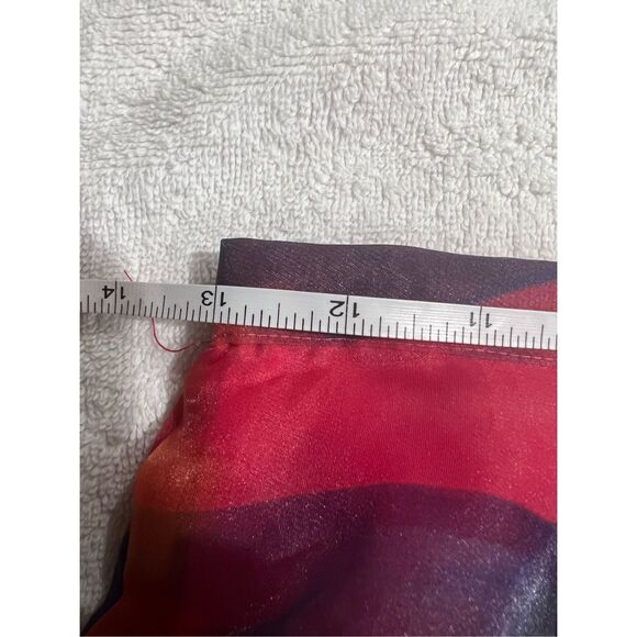 Luxxel Crop Top and Maxi Skirt Set - in Aquarelle Print size S Preloved - Picture 6 of 8